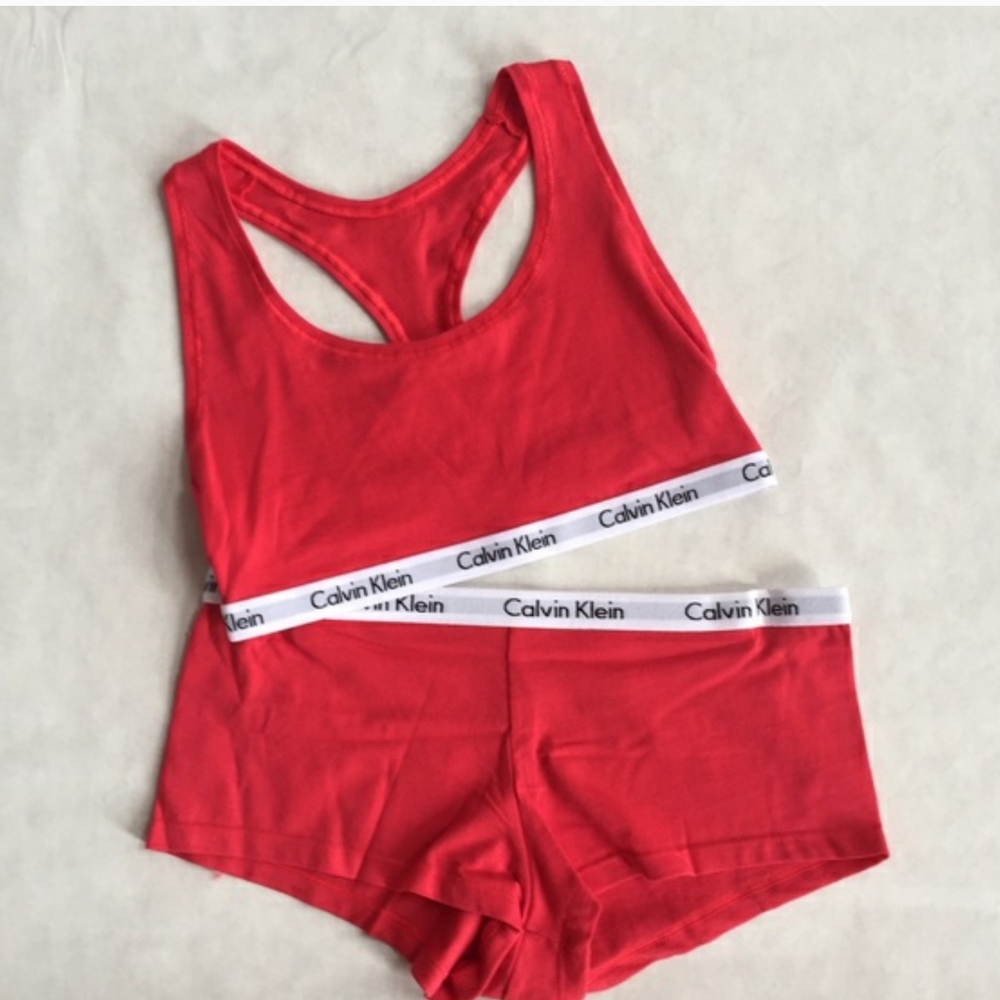 Calvin Klein bralette + boyshort set
